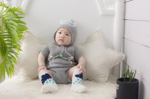 柳林宝宝揉眼睛是怎么回事 柳林宝宝揉眼睛是怎么回事